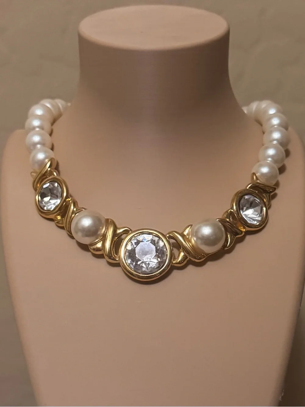 Stunning Vintage Napier Faux Pearl and Crystal Necklace  LIKE NEW